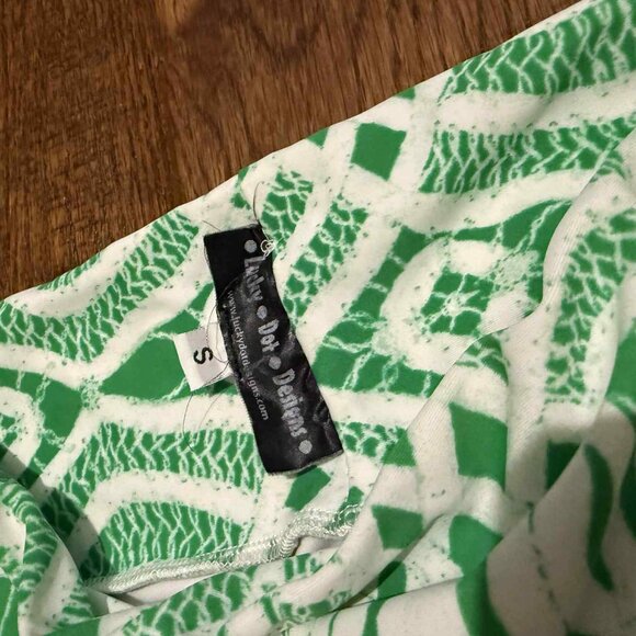 Lucky Dot Designs Green and White Tennis Skirt with shorts - Picture 2 of 3